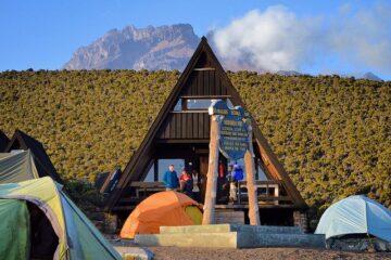 Mnadara Hut - Day Trip